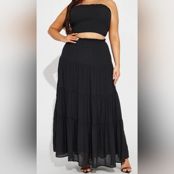 Fashion Nova Set Large - Picture 1 of 3